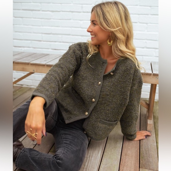 Green Chlo Cardigan - Picture 2 of 6